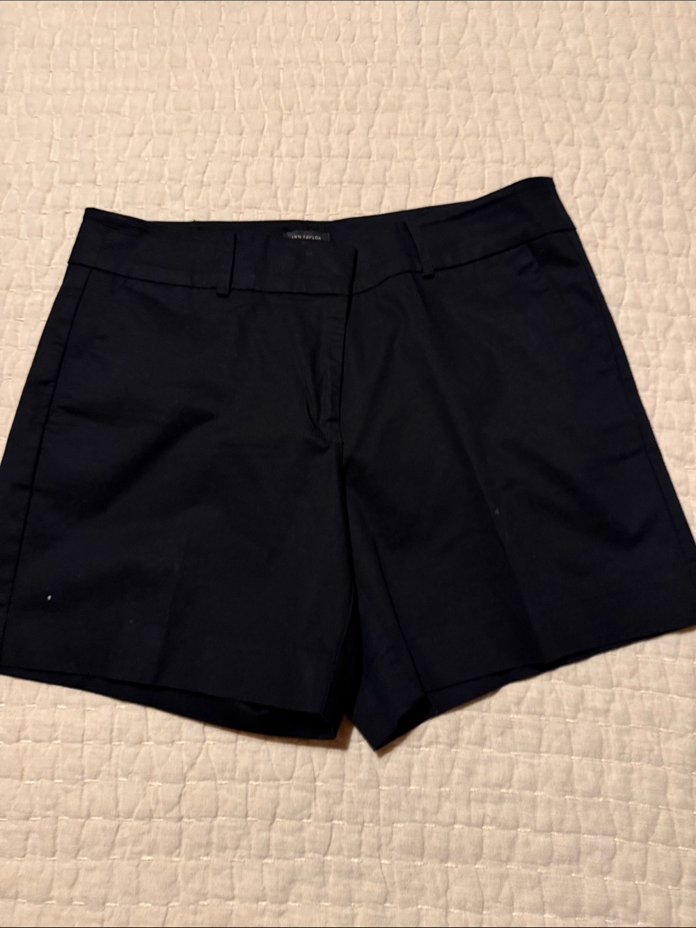 Ann Taylor Tailored Black Women's Dress Shorts